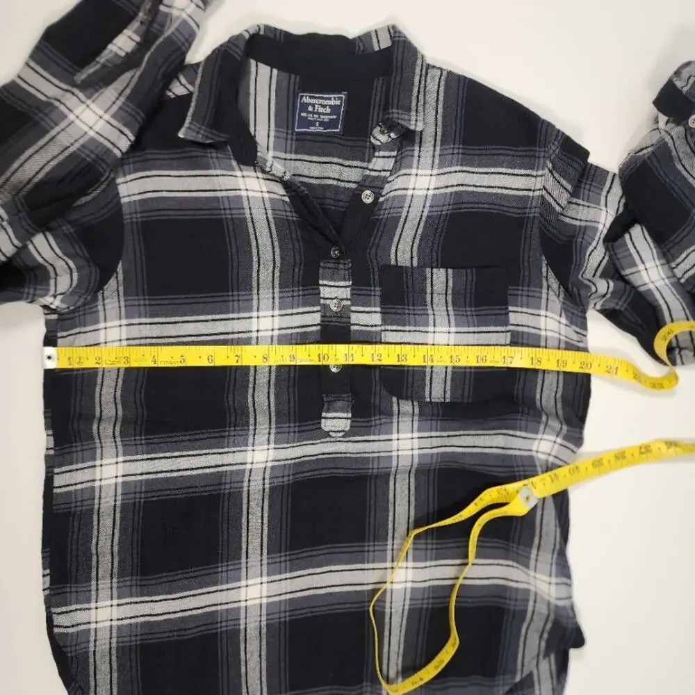 Abercrombie & Fitch Plaid Flannel‎ Shirt Gray Black Button S